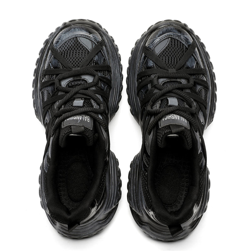 S8888 Black Tire Sneakers