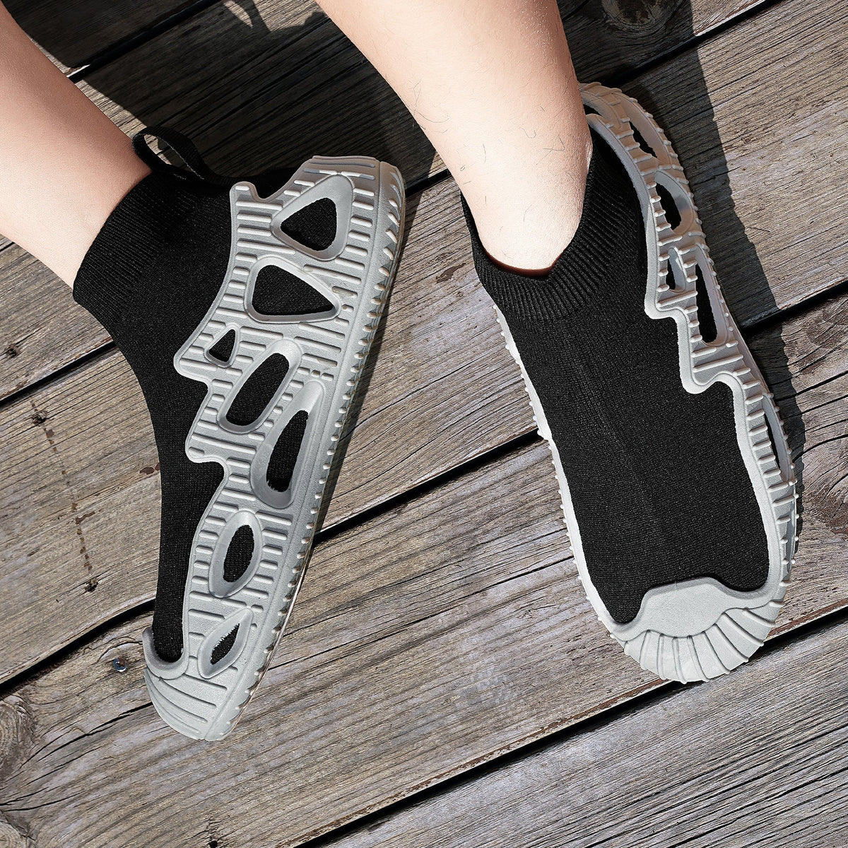 9012 Knit Sneakers